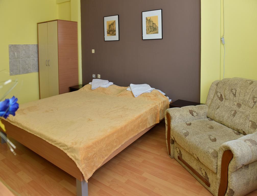 Hostel Milkaza Novi Sad Exterior photo