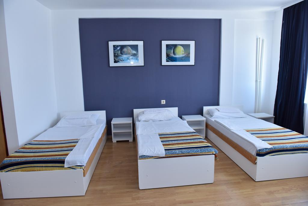 Hostel Milkaza Novi Sad Exterior photo
