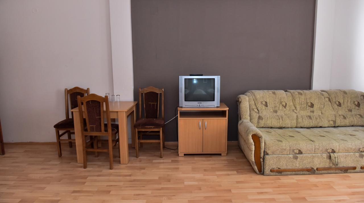 Hostel Milkaza Novi Sad Exterior photo